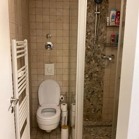 Gehobene 1 Zi In 2zi Im Zooviertel, Ruhig & Zentral - Kuche, Bad- Geteilt Апартаменты Ганновер